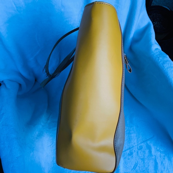 Ivanka Trump Top Handle Tote Tan Yellow Gold Hardware Large Handbags Yellow Bow - Picture 11 of 16